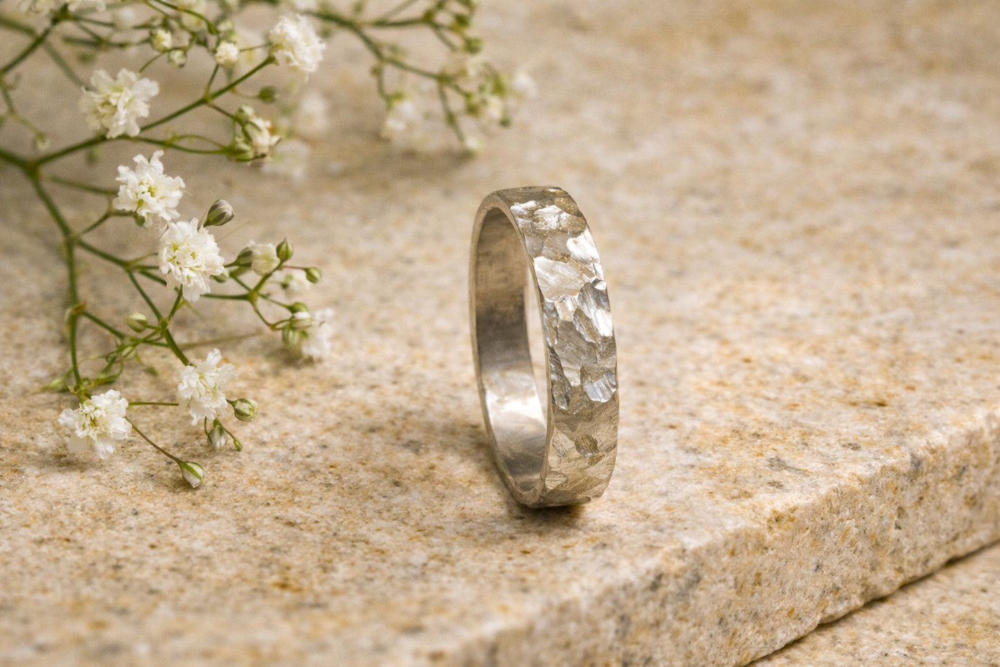 Luna Surface · Deep