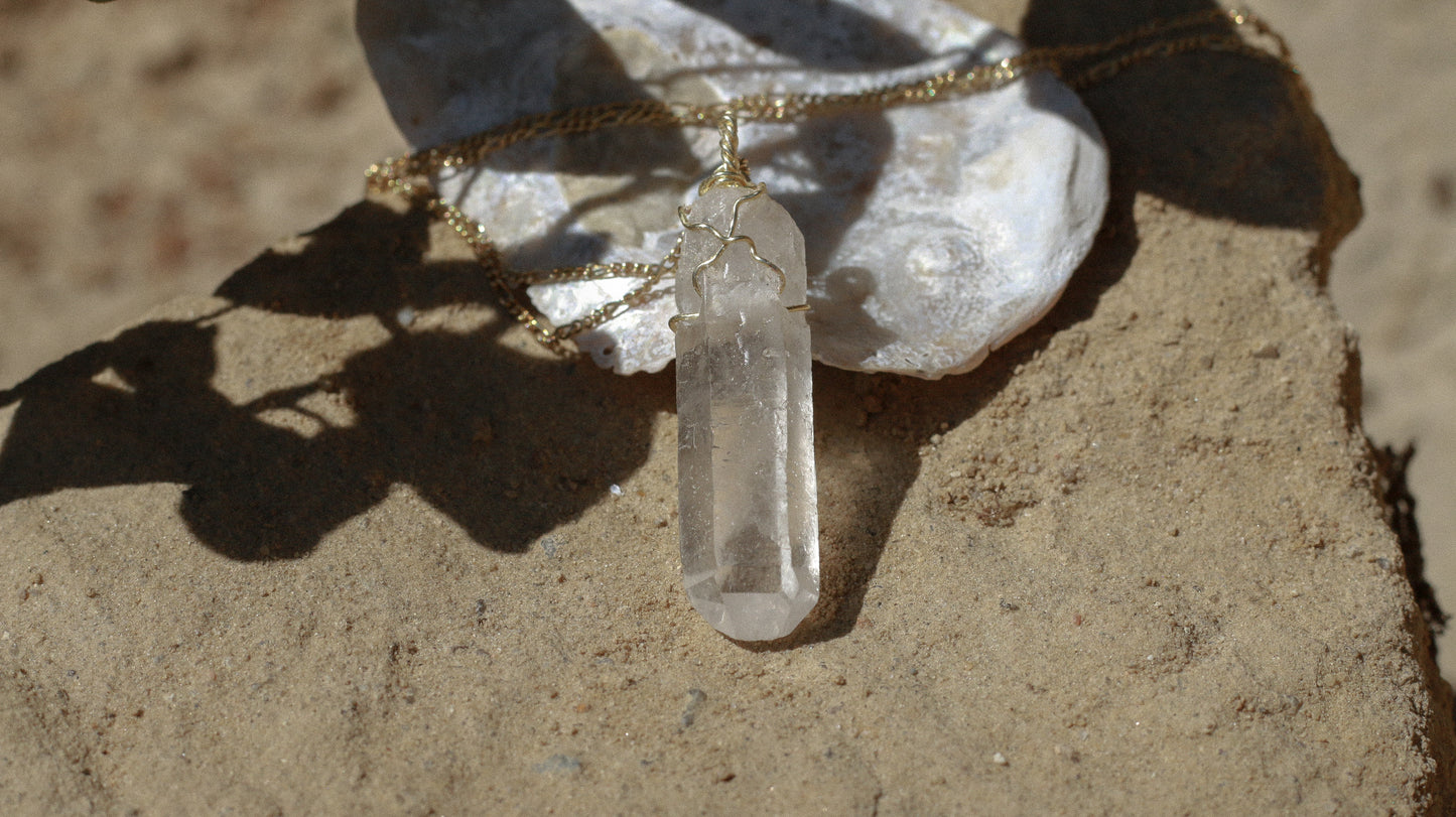 PURE CLARITY · Bergkristall-Spitze