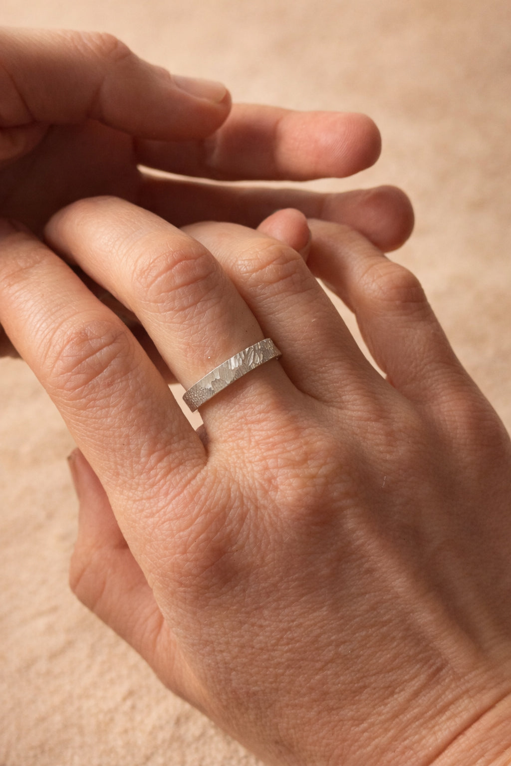 Luna Surface · Flow